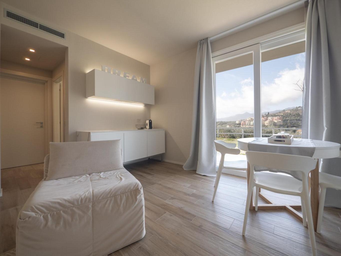 Agriturismo Terre Degli Angeli Pietra Ligure Habitación foto