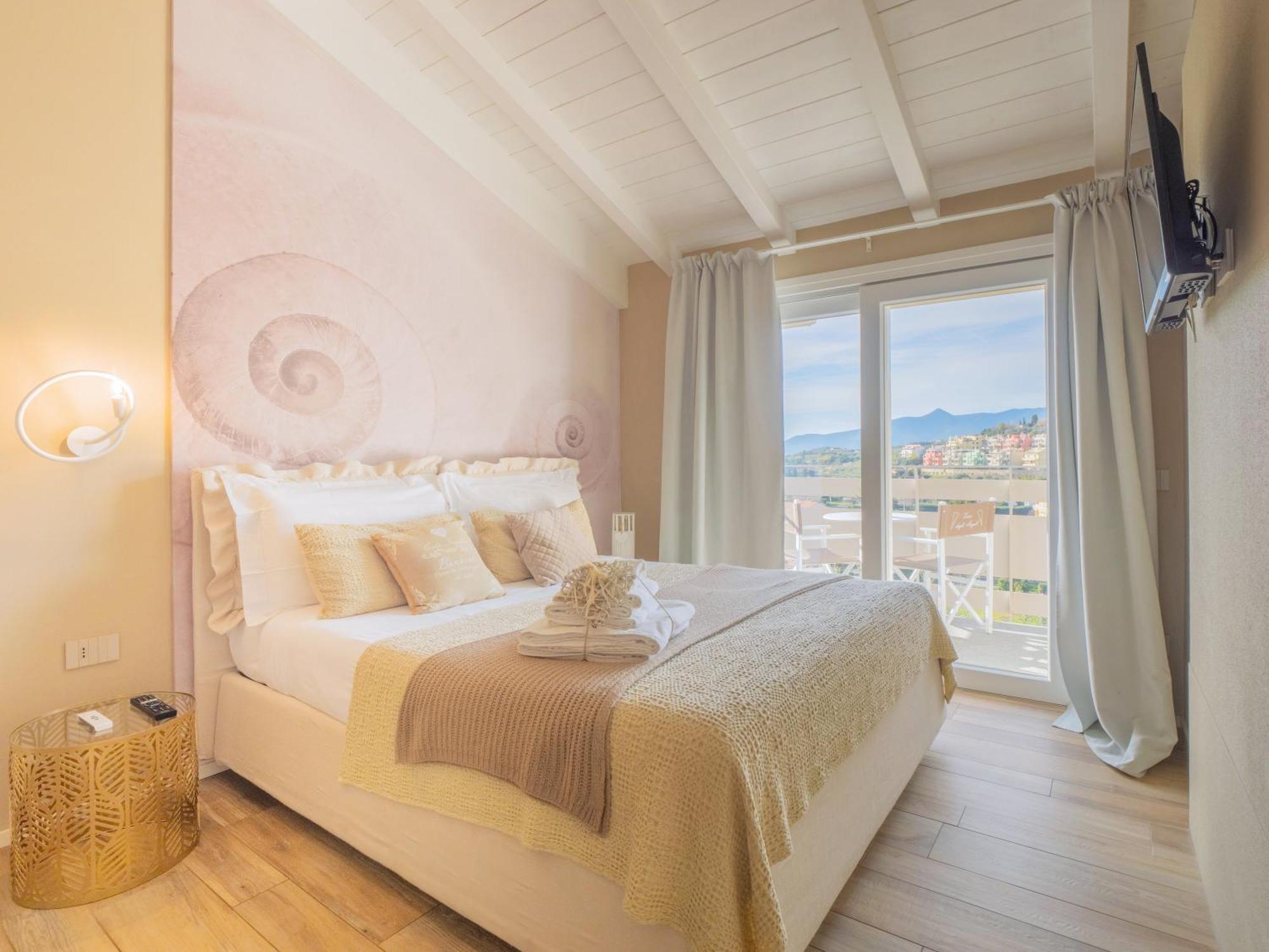 Agriturismo Terre Degli Angeli Pietra Ligure Exterior foto